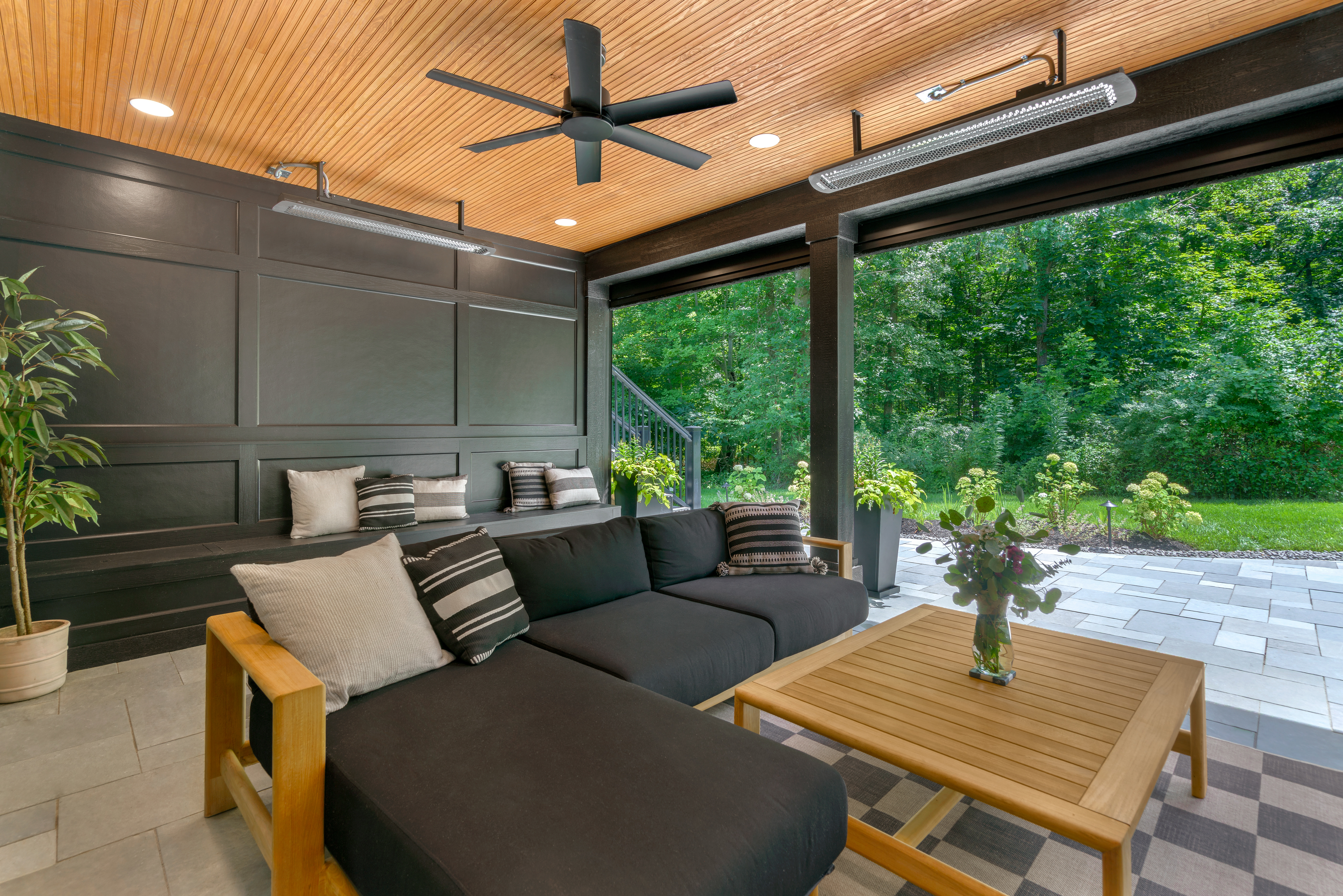 Walkout deck & patio